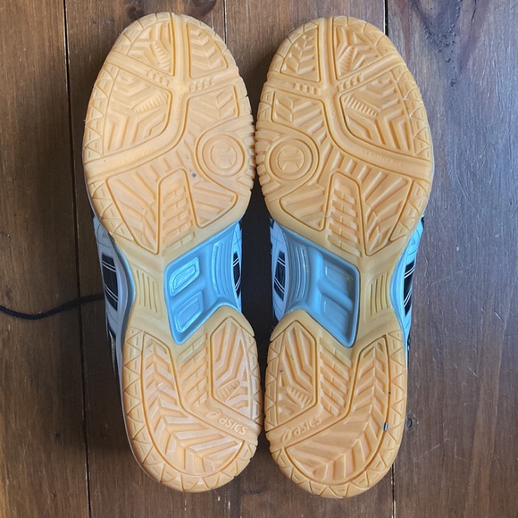 ASICS | Athletic Shoes | 15 - Picture 6 of 7